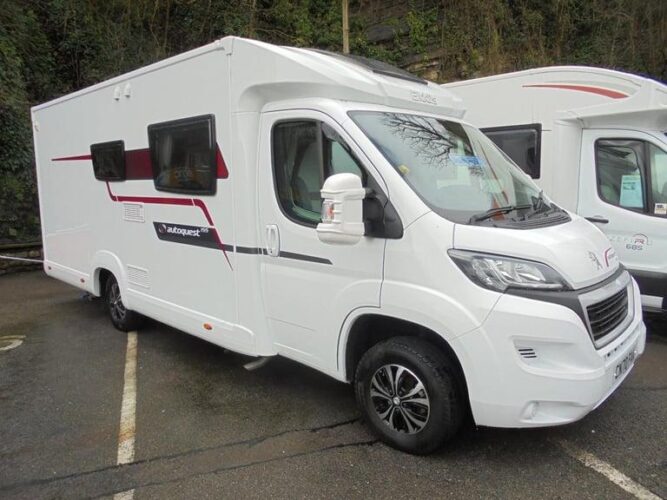 2020 70 ELDDIS AUTOQUEST 155 4 BERTH 4 TRAVEL IN WHITE # ONE OWNER  3200 MLS #