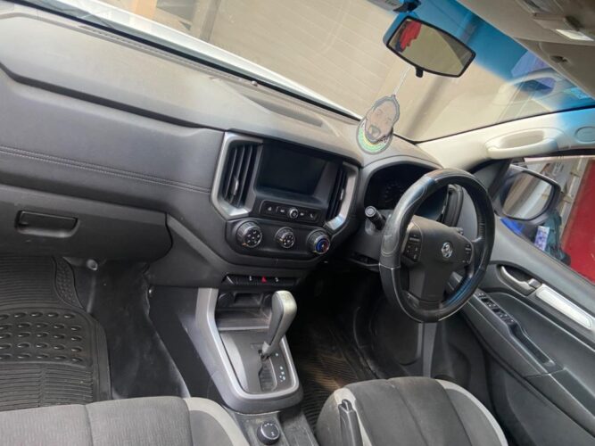 2016 Holden Colorado for sale and its loaded with upgrades
