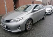 Toyota Yaris 1.3 petrol with full service history,