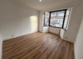 Fully Renovated Spacious 4 Bedrooms House near Leyton Station — Company let Allowed