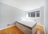 1 bedroom flat in Hamlet Gardens, Ravenscourt Park, London