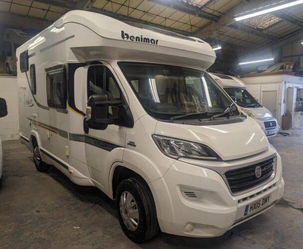 BEINIMAR MILEO 201 COMPACT TWO BERTH LOW PROFILE FIXED REAR BED MOTORHOME