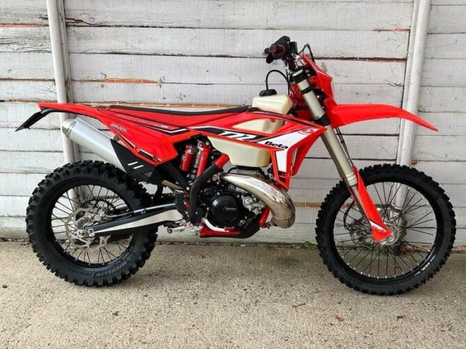 Beta RR 125 4T LC Enduro bike 2024 Model – Learner Legal Finance Available