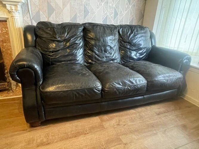 3 seater leather sofa