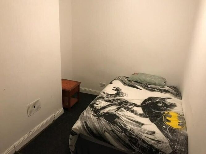 EMERGENCY ACCOMMODATIONSINGLE ROOM in MARKBY ROAD B18ALL DSS ACCEPTEDSEE DESCRIPTION