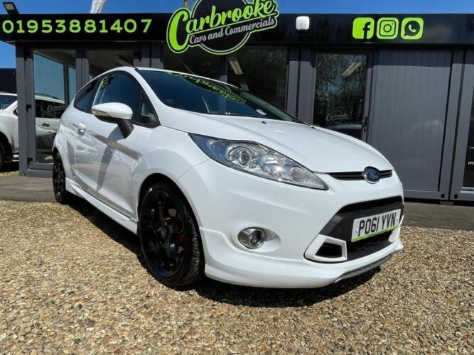 FORD FIESTA 1.6 METAL – 12 MONTHS MOT + MAJOR SERVICE
