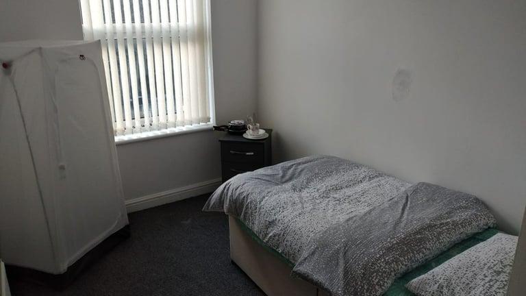 RENT A ROOMin BIRMINGHAMALL DSS ACCEPTEDSEE DESCRIPTION