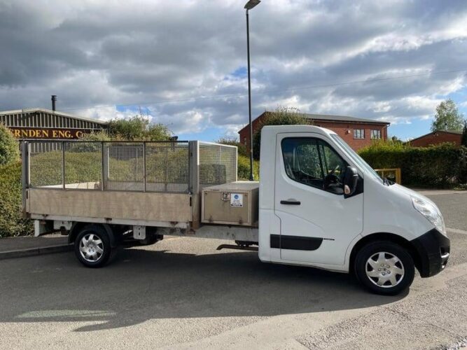 2012 (62) VAUXHALL MOVANO 2.3 CDTI 125 DROPSIDE CHASSIS CAB, ONE OWNER FROM NEW