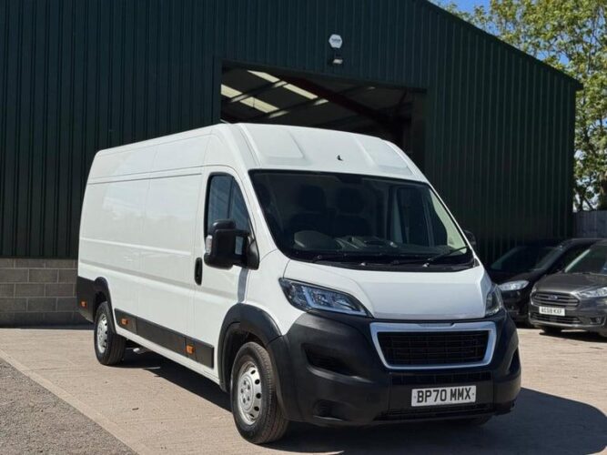 PEUGEOT PARTNER 1000 1.6 BlueHDi 100 Professional Van LWB L2 1 OWNER