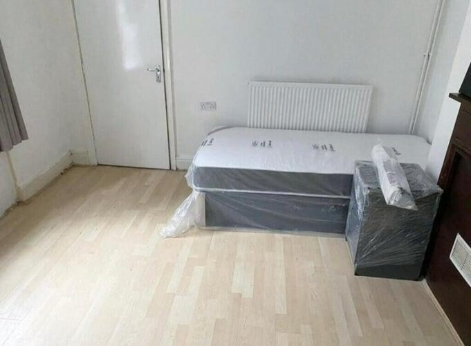 DOUBLE ROOM in ARTHUR ROAD B21ALL DSS ACCEPTEDSEE DESCRIPTION