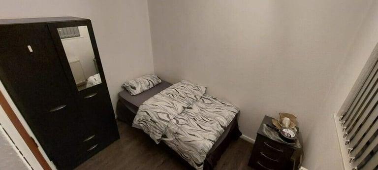 ROOM TO RENTDOUBLE ROOM in BANTOCK WAY B17ALL DSS ACCEPTEDSEE DESCRIPTION