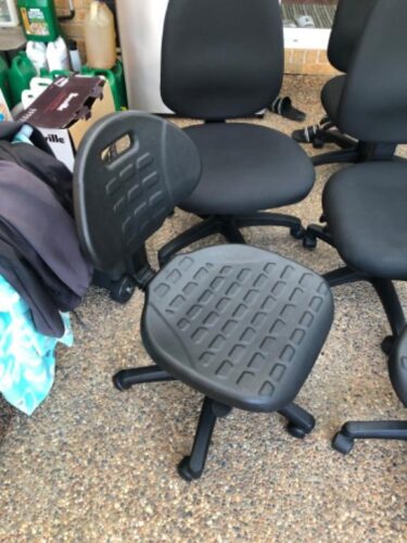 ASSORTED OFFICE CHAIRS