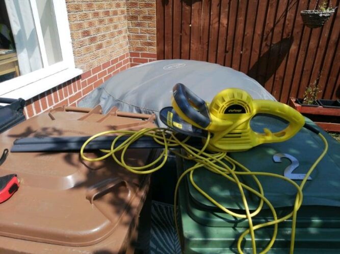 Titan battery operated hedge cutter