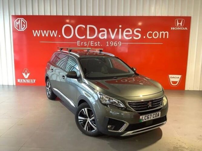 Peugeot, 208, Hatchback, 2019, Manual, 1199 (cc), 5 doors