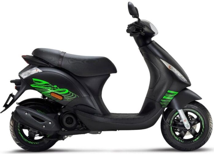 Piaggio Vespa GTS mot warranty extras delivery