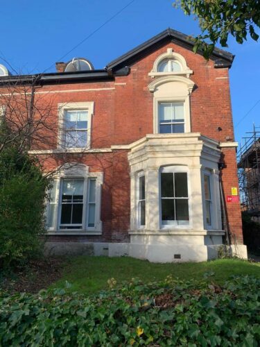 Bentley Road L8 – a large en-suite double bedroom to let in a great location