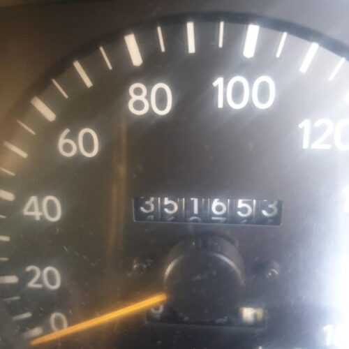 For Sale Toyota hiace 2001 RZH113R