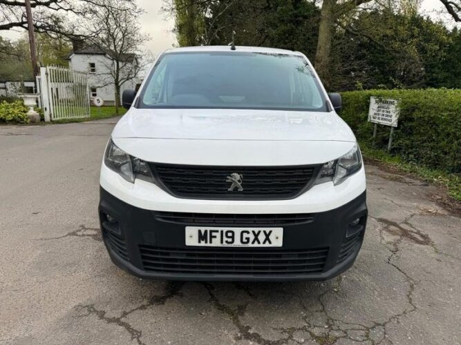 PEUGEOT PARTNER 1000 1.6 BlueHDi 100 Professional Van LWB L2 1 OWNER