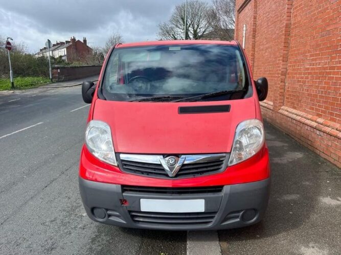 2013/13 VAUXHALL VIVARO CDTI LWB L2 PANEL VAN 1 OWNER LOW MILES PRICE IS + VAT