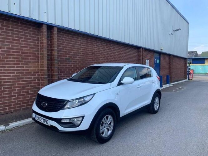 2012 (12) KIA SPORTAGE 1.6 GDi 1 5dr