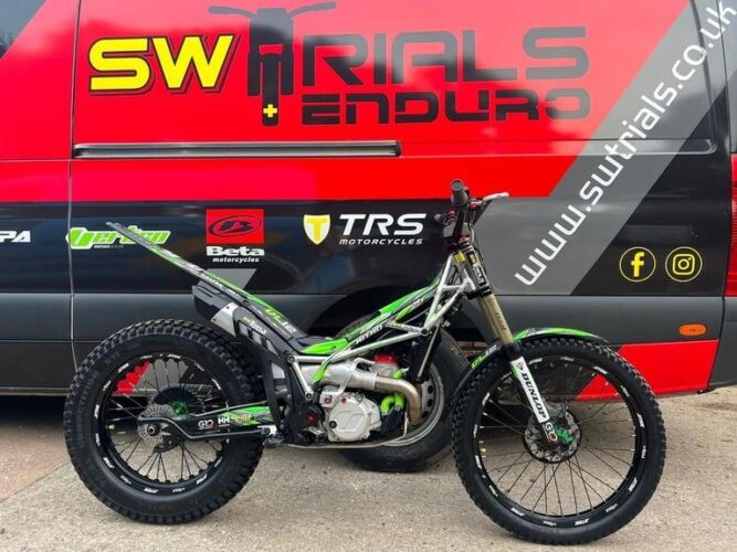 2023 Vertigo DL12 Dougie Lampkin Replica 300cc Trials Bike – Top Spec TECH