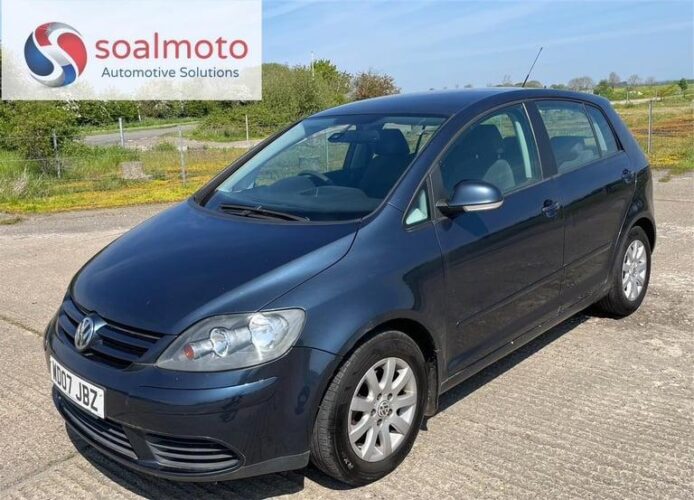 2017(66) VOLKSWAGEN CARAVELLE CAMPERVAN 2.0TDI LEFT HAND DRIVE 27K MILES LHD