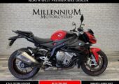 2018 BMW S100R SPORT IN RED/BLACK WITH 6890 MILES FROM NEW.