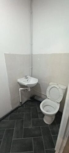 1 bedroom flat in West Barnes Lane, New Malden, KT3 (1 bed) (#2059342)