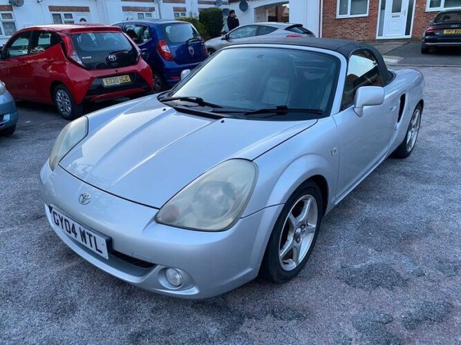 Toyota Yaris 1.3SR 3door