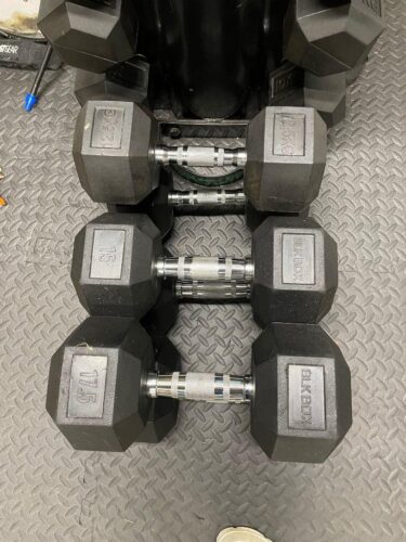Dumbbell set and storage tower