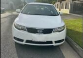 Kia cerato 2011 for sale