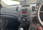 Kia cerato 2011 for sale