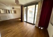 Spacious one bedroom contemporary apartment with Gym, Concierge and Balcony in Silver Town