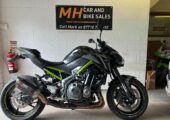 2017 Kawasaki Z R Z900 Naked (17MY) green/gray stunning bike with extras  Petrol