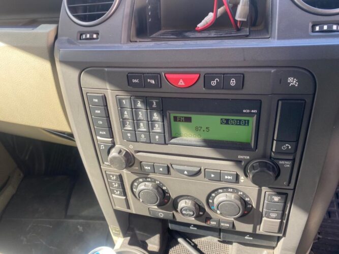 Land Rover 2005