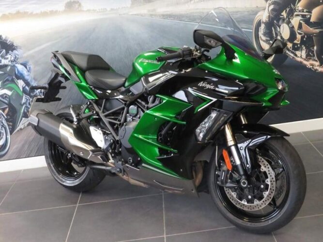 2022 Kawasaki Ninja H2 SX 1000 SX