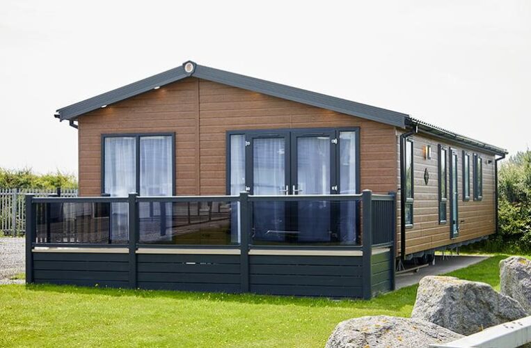 READYMADE 4 BEDROOM HMO RETURNS 12.76