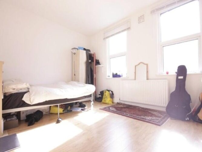 Bright Room Mile End  Now
