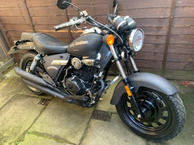 125 cc motorcycle 2023 0nly 700 mls excellent cruiser stunning bike 1750