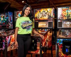 OO7 Dr NO STERN NEW RELEASE PINBALL MACHINE MADE IN CHICAGO