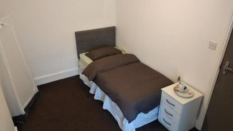 SINGLE ROOM in BACCHUS ROAD B18ALL DSS ACCEPTEDSEE DESCRIPTION