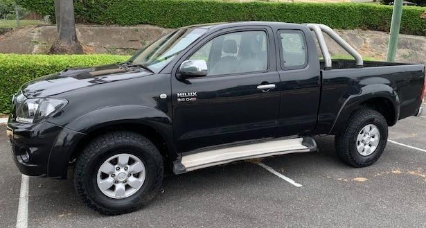 SOLD 2010 hilux diesel 4×4 spacecab + rego + rwc autopawn