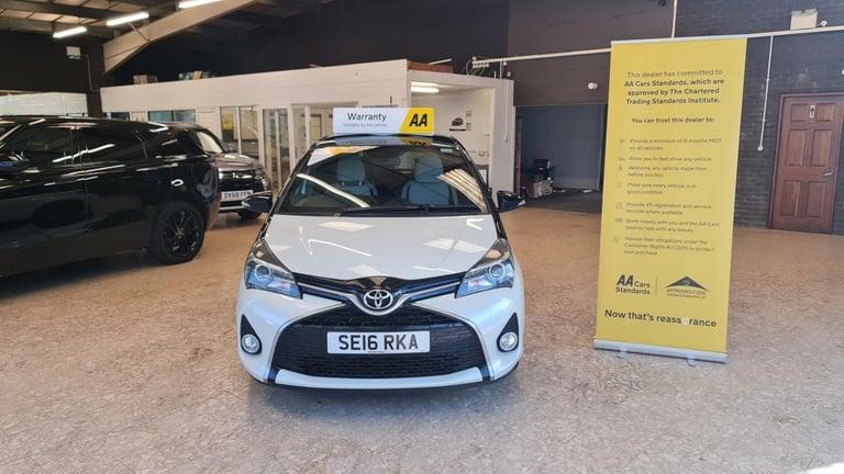 2016 Toyota Yaris 1.33 VVT-i Design 5dr HATCHBACK Petrol Manual