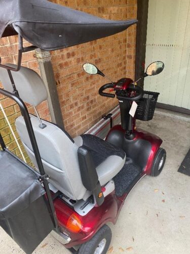 Shoprider Rocky 4 Scooter Large Model w Suspension 2hp Motor