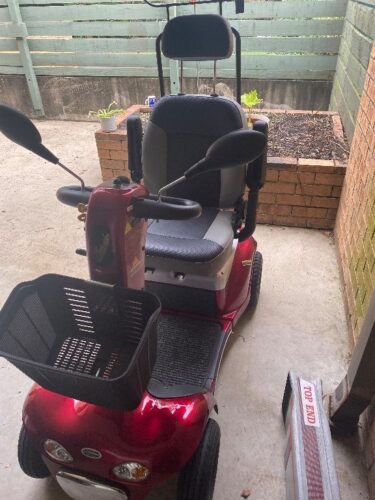 Shoprider Rocky 4 Scooter Large Model w Suspension 2hp Motor