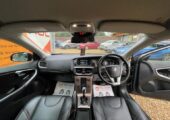 2015 Volvo V40 Cross Country 2.0 D2 Lux Auto Euro 6 (s/s) 5dr HATCHBACK Diesel A