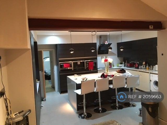 4 bedroom house in Warstone Lane, Birmingham, B18 (4 bed) (#2059663)