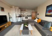 1 bedroom flat in Durham Road, Raynes Park, SW20 (1 bed) (#2059343)