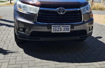 Toyota-Kluger-AWD-GXL-2015_2