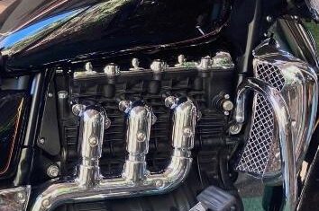 Triumph-rocket-3-touring-for-sale_2